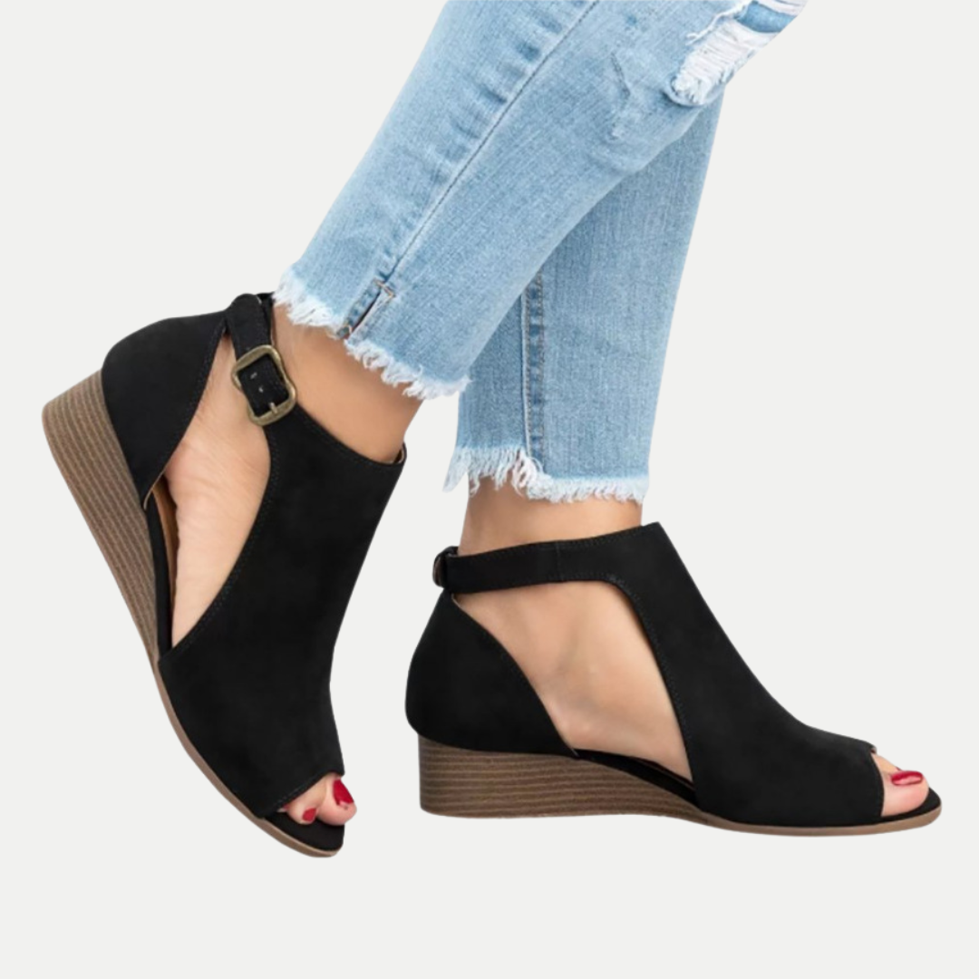 Amira – Cut-Out Comfort Wedge Sandals