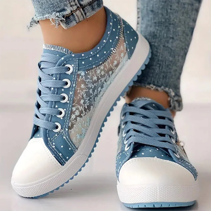 Daisy-Lace Polka Dot Trainers
