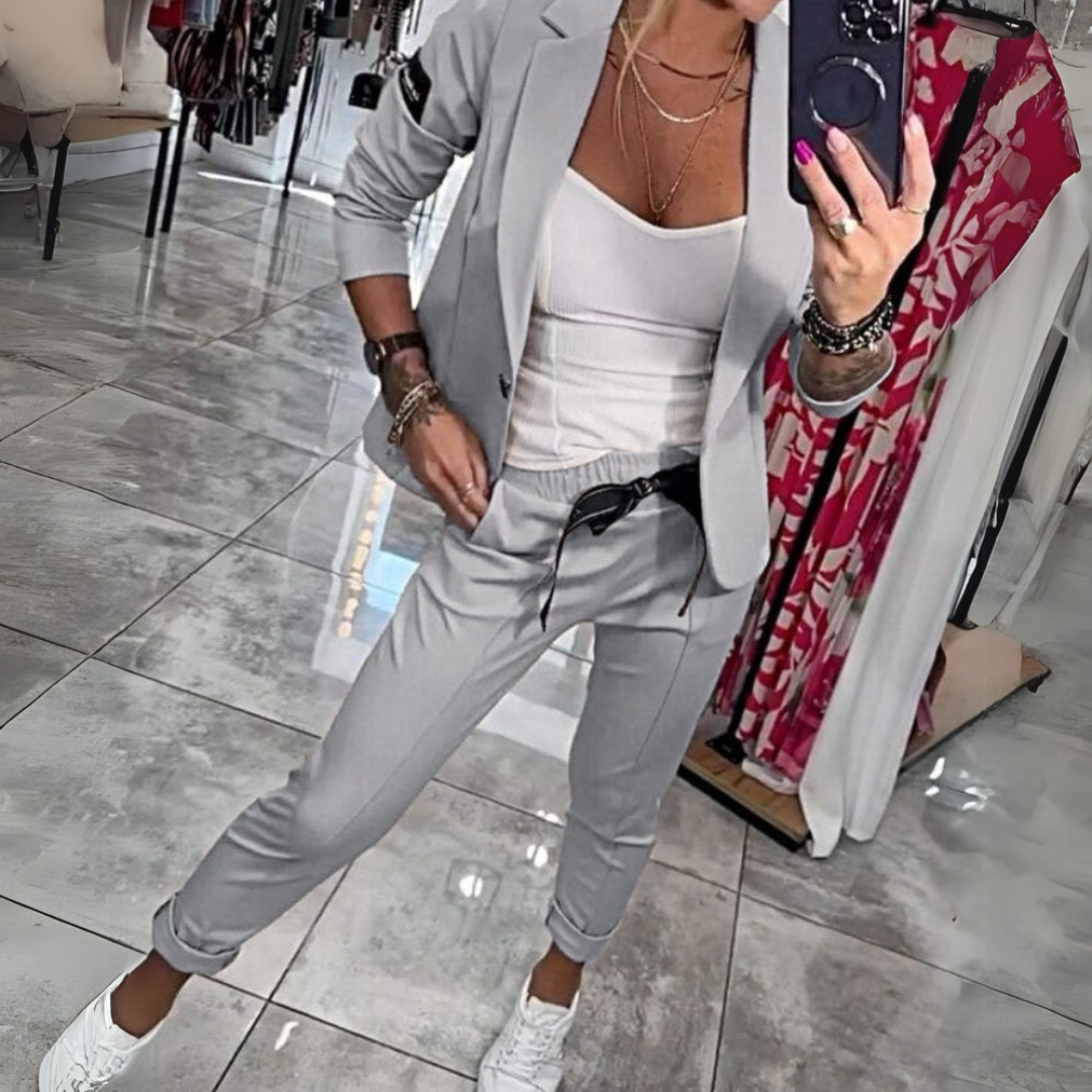 Harper Set – Casual Blazer & Jogger Trousers