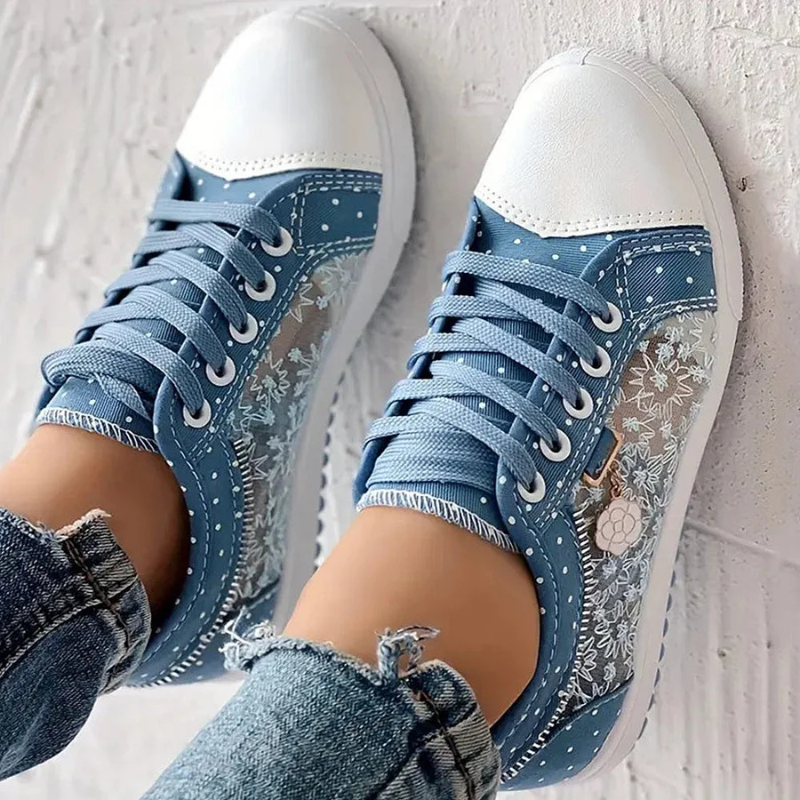 Daisy-Lace Polka Dot Trainers