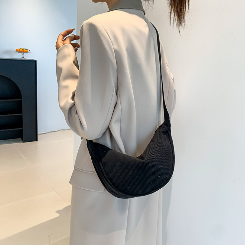 Mirea | Crossbody Belt Bag