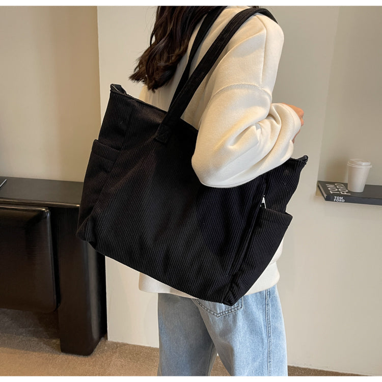 Ava™ | The stylish corduroy bag for every occasion