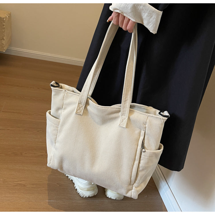 Ava™ | The stylish corduroy bag for every occasion