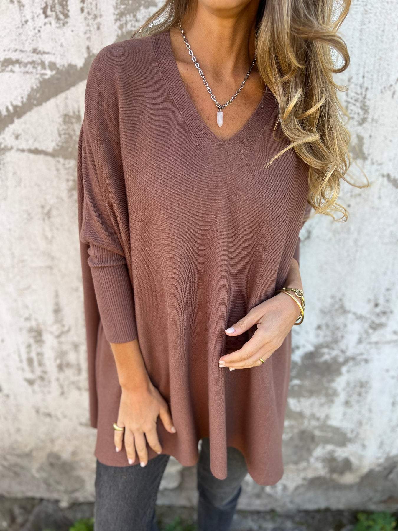 Cherry - Oversized V-Neck Knit Pullover