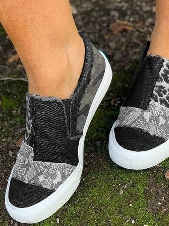 Gwen-Patchwork Slip-On Sneakers
