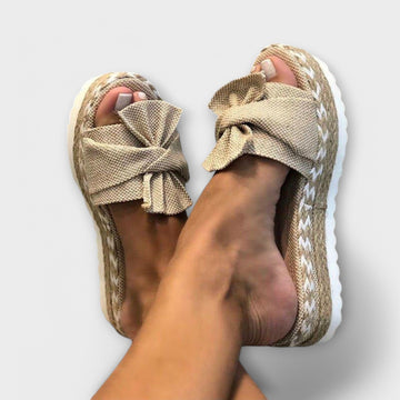 Solegenius | Bow-Embellished Orthopedic Sandals