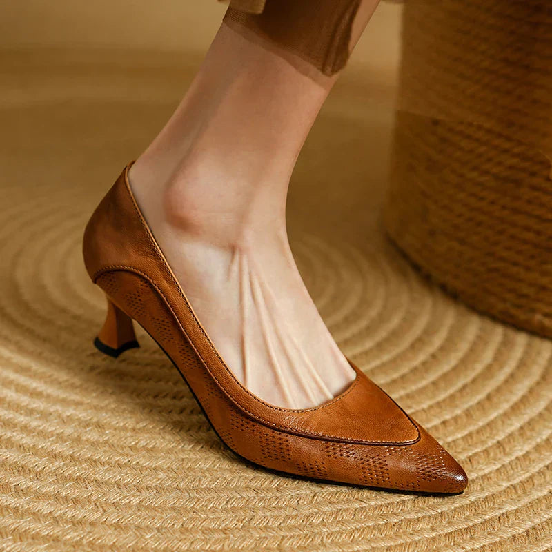 Siona - Classic Mid-Heel Pump