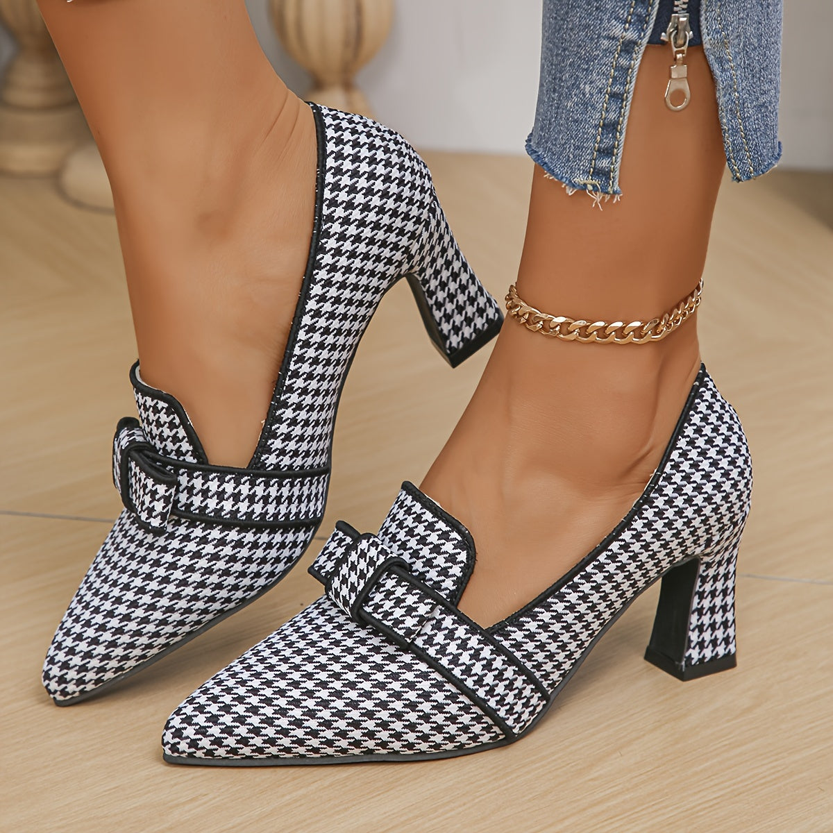 Estelle – Houndstooth Block Heel Loafers