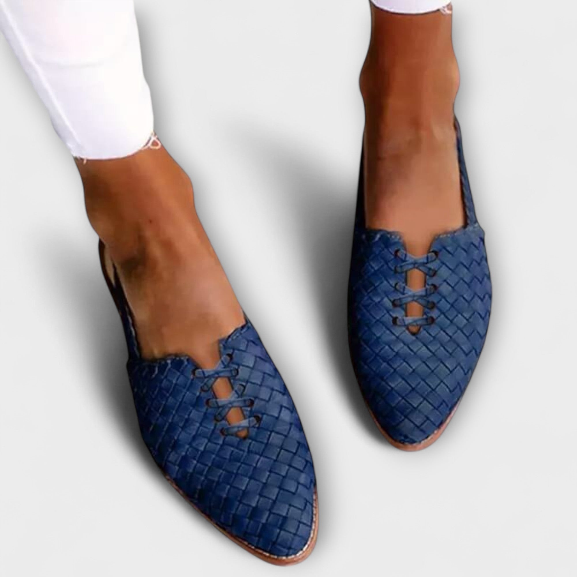 Zyra | Chic and Cozy Sandals